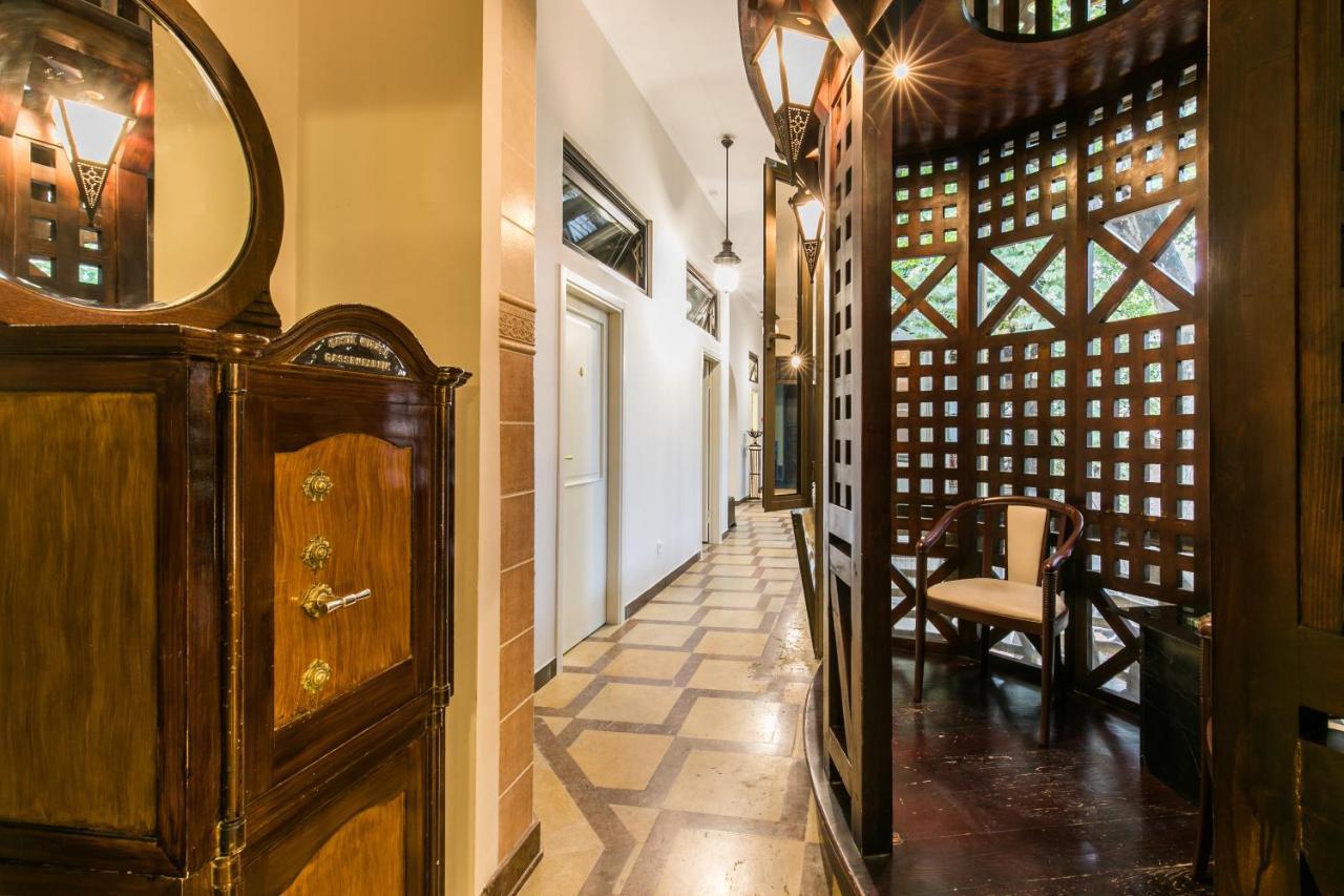 Emigrant Boutique Hotel Tbilisi Ngoại thất bức ảnh