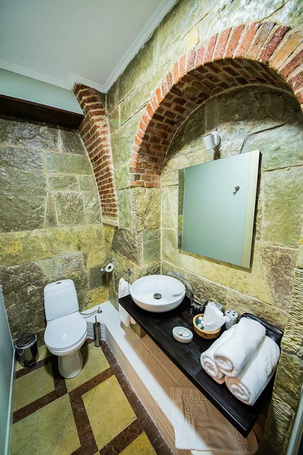 Emigrant Boutique Hotel Tbilisi Ngoại thất bức ảnh